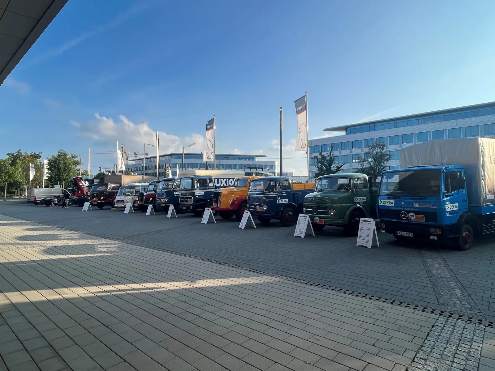 Tour der Legenden: Deutschlandfahrt für historische Nutzfahrzeuge zu Besuch bei MAN Truck & Bus in Karlsfeld