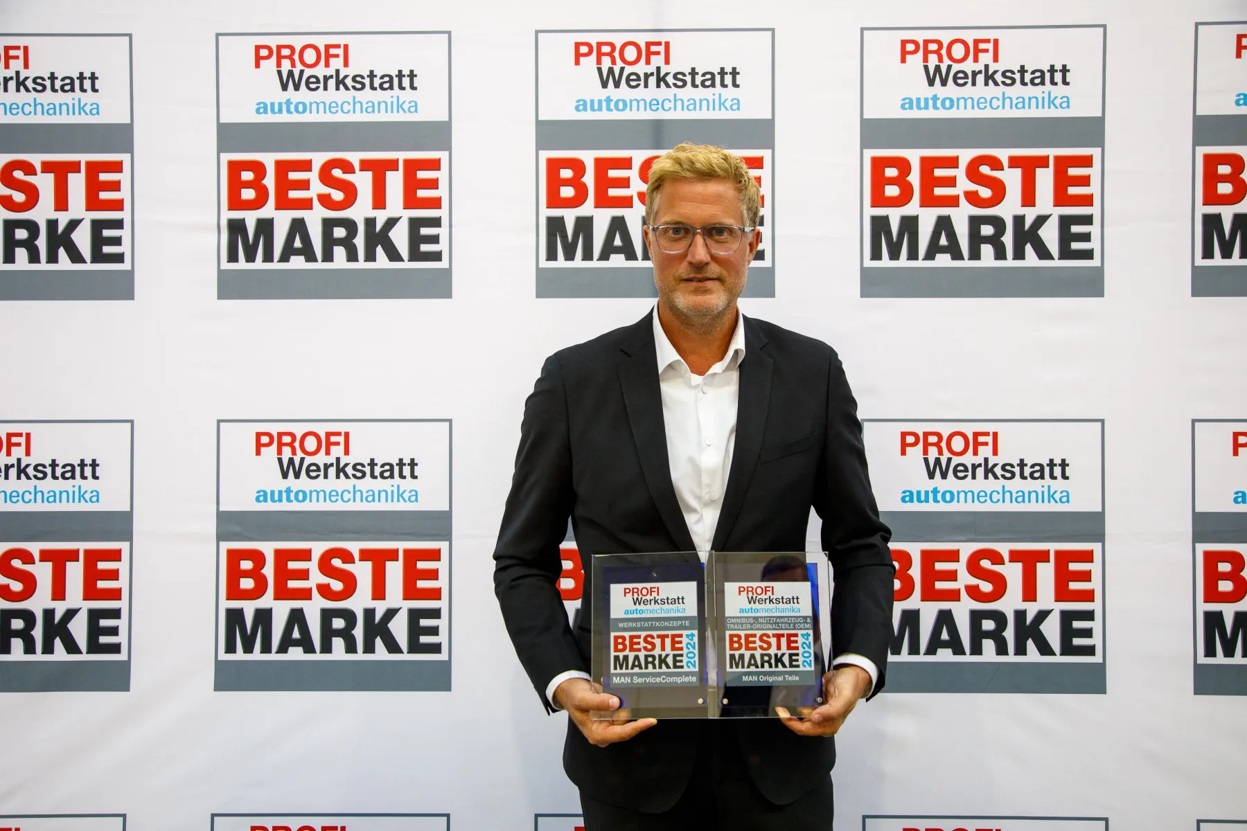 Erneut Platz 1: MAN Original Teile und MAN ServiceComplete gewinnen bei der Leserwahl „Beste PROFI Werkstatt-Marke“